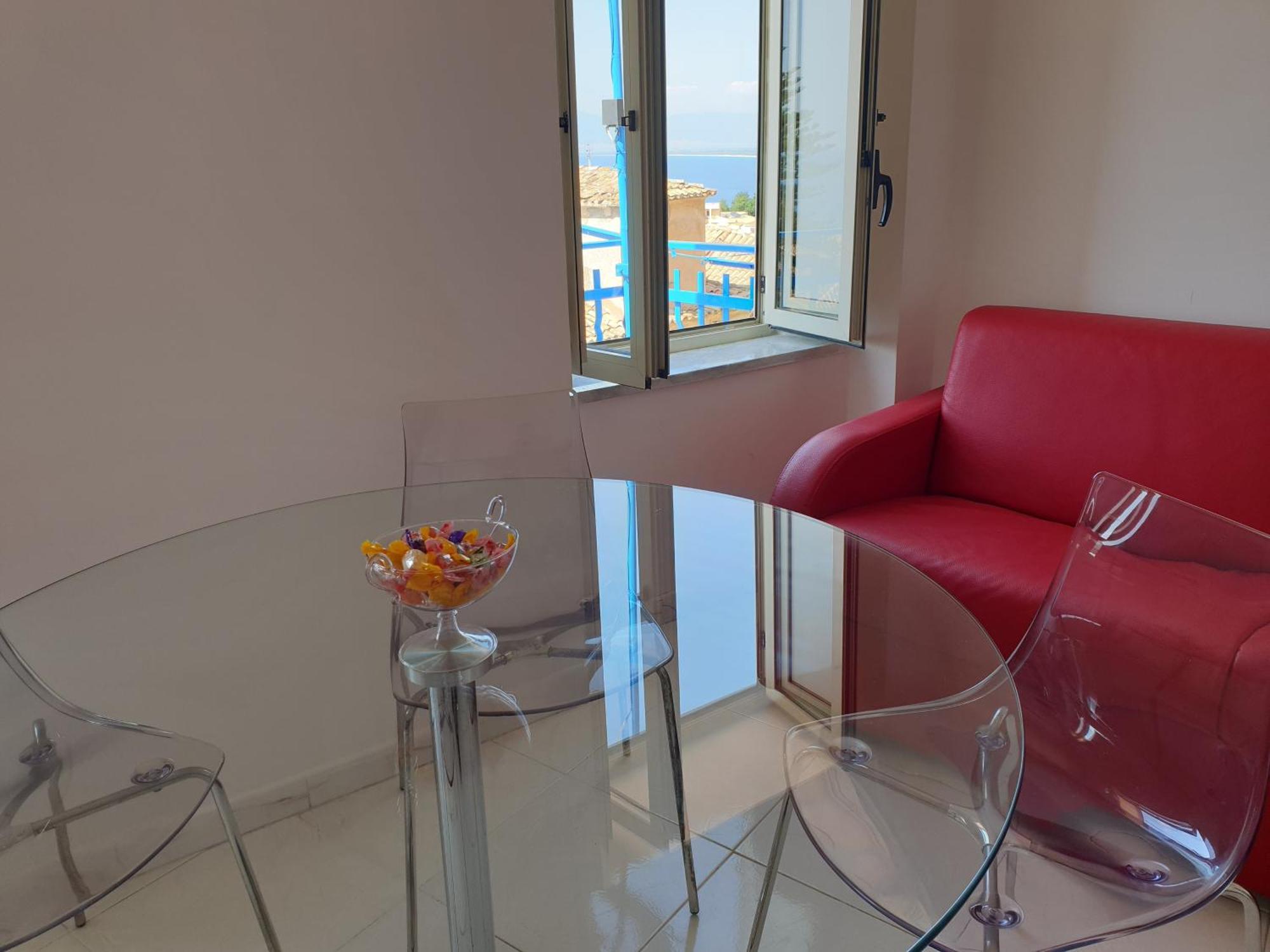 "Lo Studiolo" Apartment Pizzo  Buitenkant foto